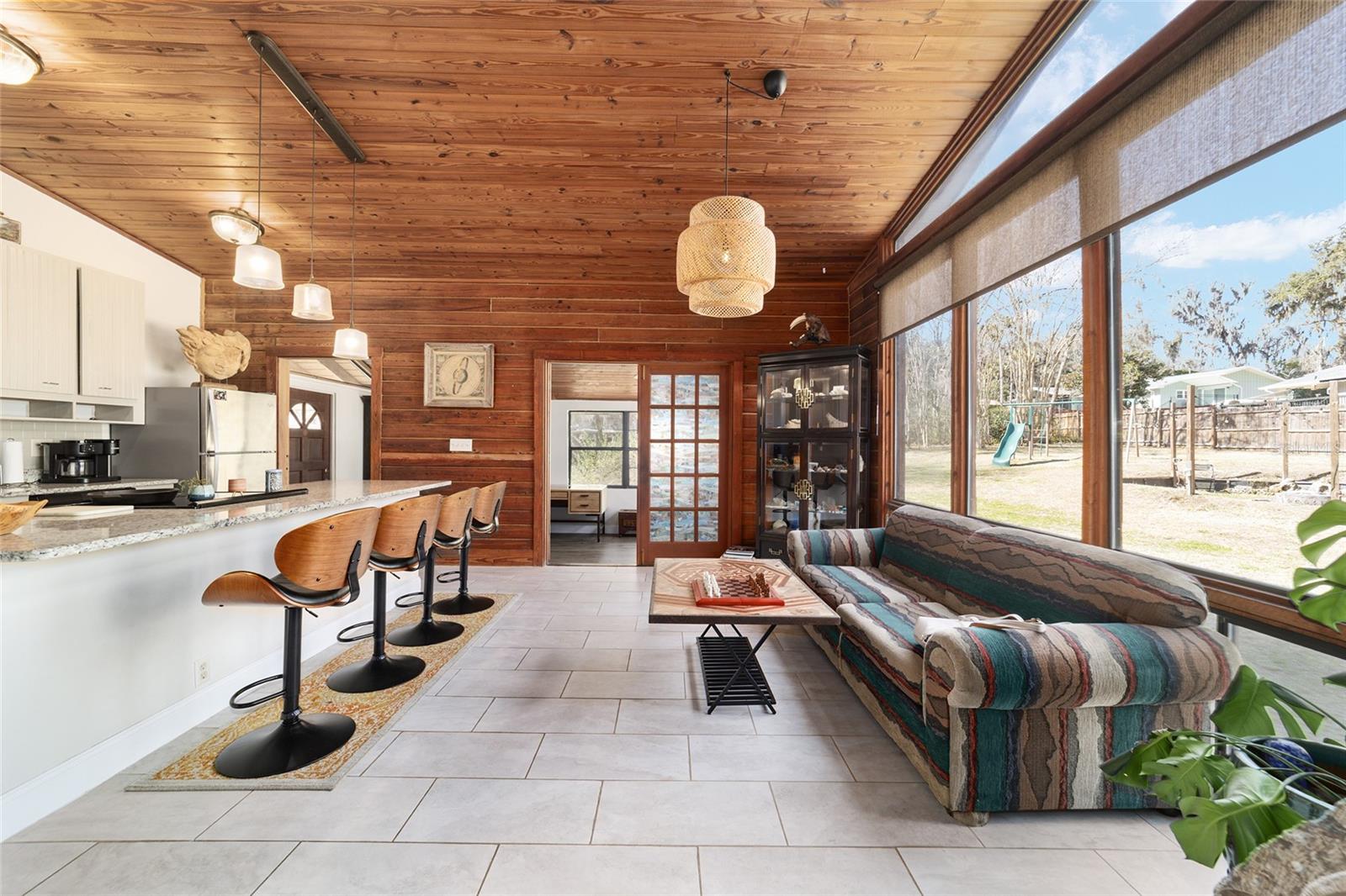 Image 16 of 44 For 3510 5th Court