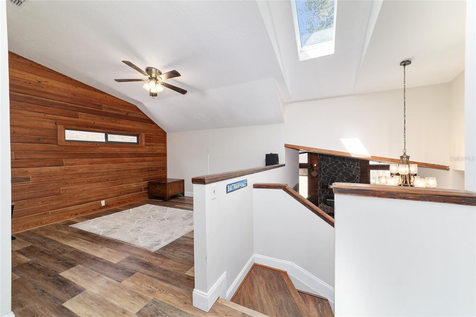 Image 26 of 44 For 3510 5th Court