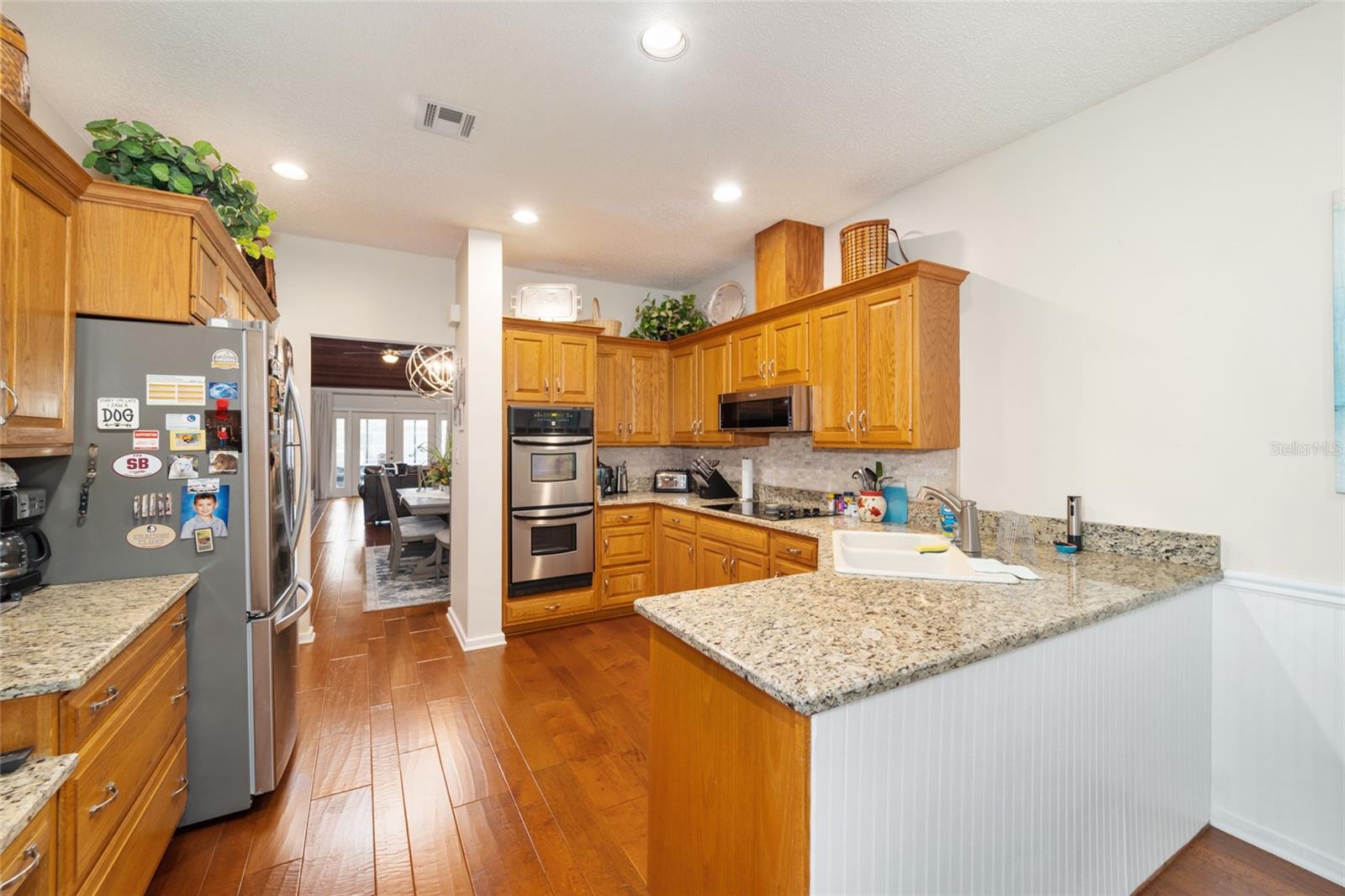 Image 13 of 52 For 1731 Clatter Bridge Road