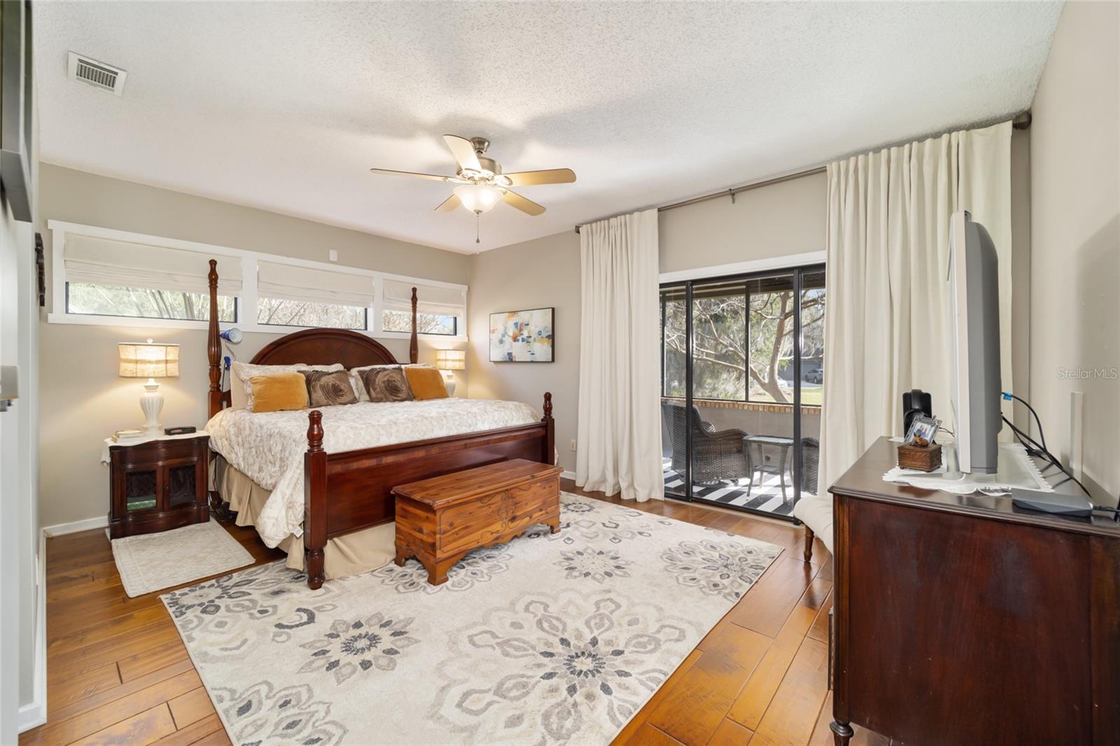 Image 21 of 52 For 1731 Clatter Bridge Road