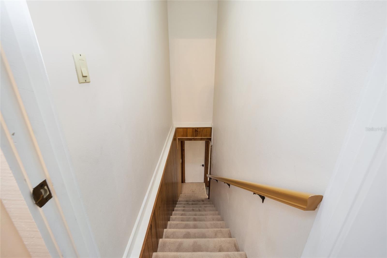 Image 30 of 52 For 1731 Clatter Bridge Road