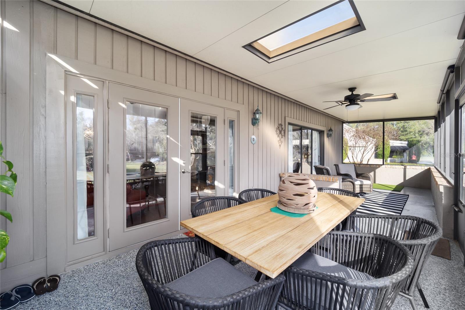 Image 39 of 52 For 1731 Clatter Bridge Road