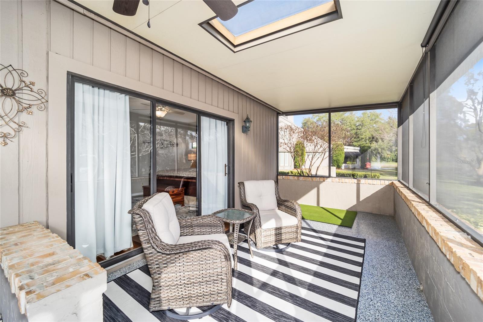 Image 40 of 52 For 1731 Clatter Bridge Road