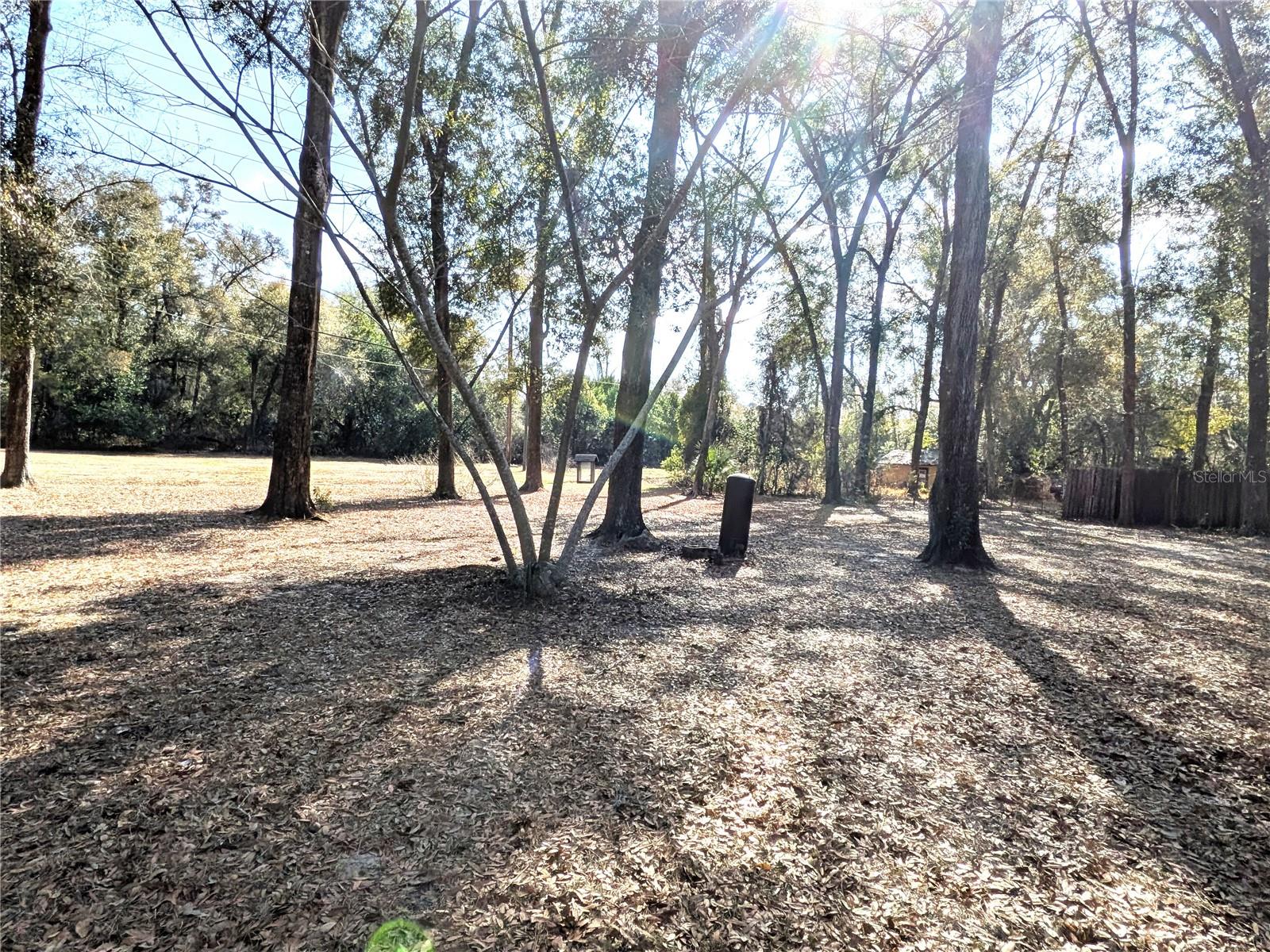 Image 32 of 32 For 1829 Croft Avenue