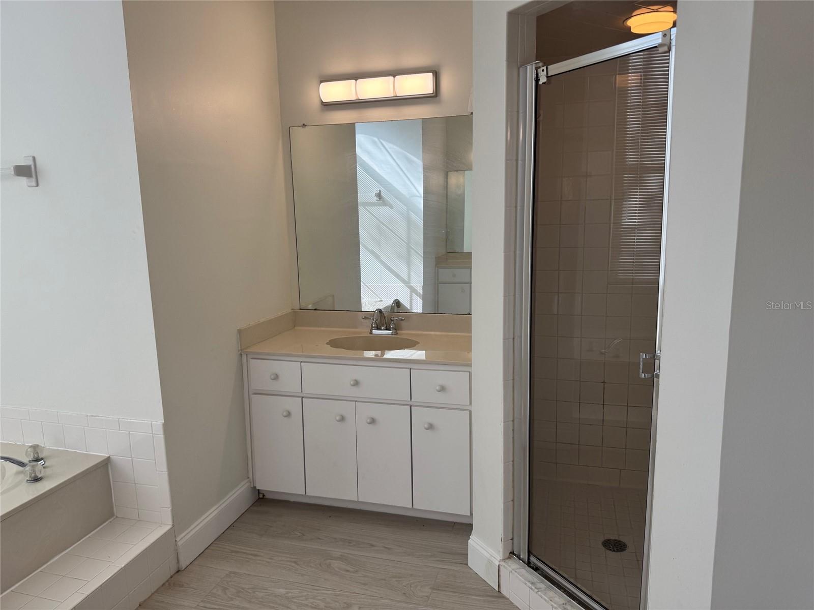 Image 17 of 52 For 8448 196th Avenue Road