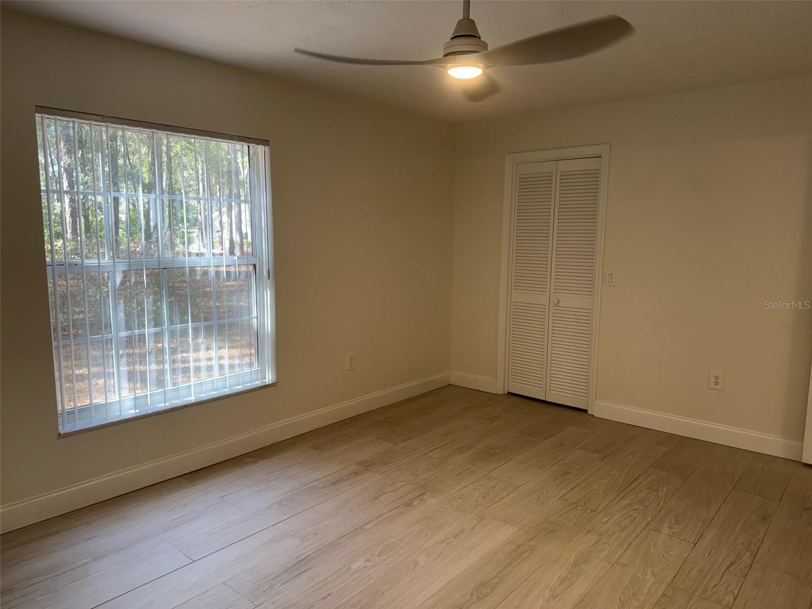 Image 31 of 52 For 8448 196th Avenue Road