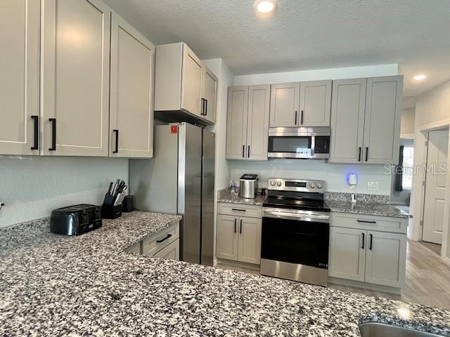 Image 11 of 37 For 900 150th Court