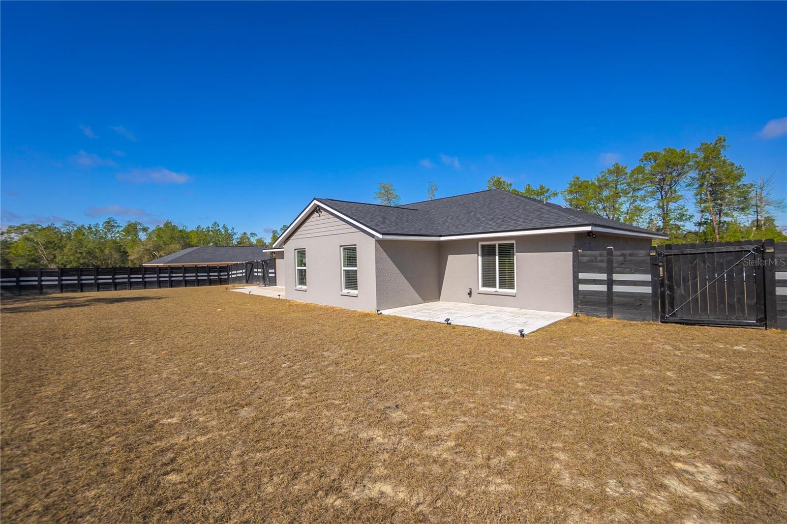 Image 35 of 37 For 4330 Drake Lane