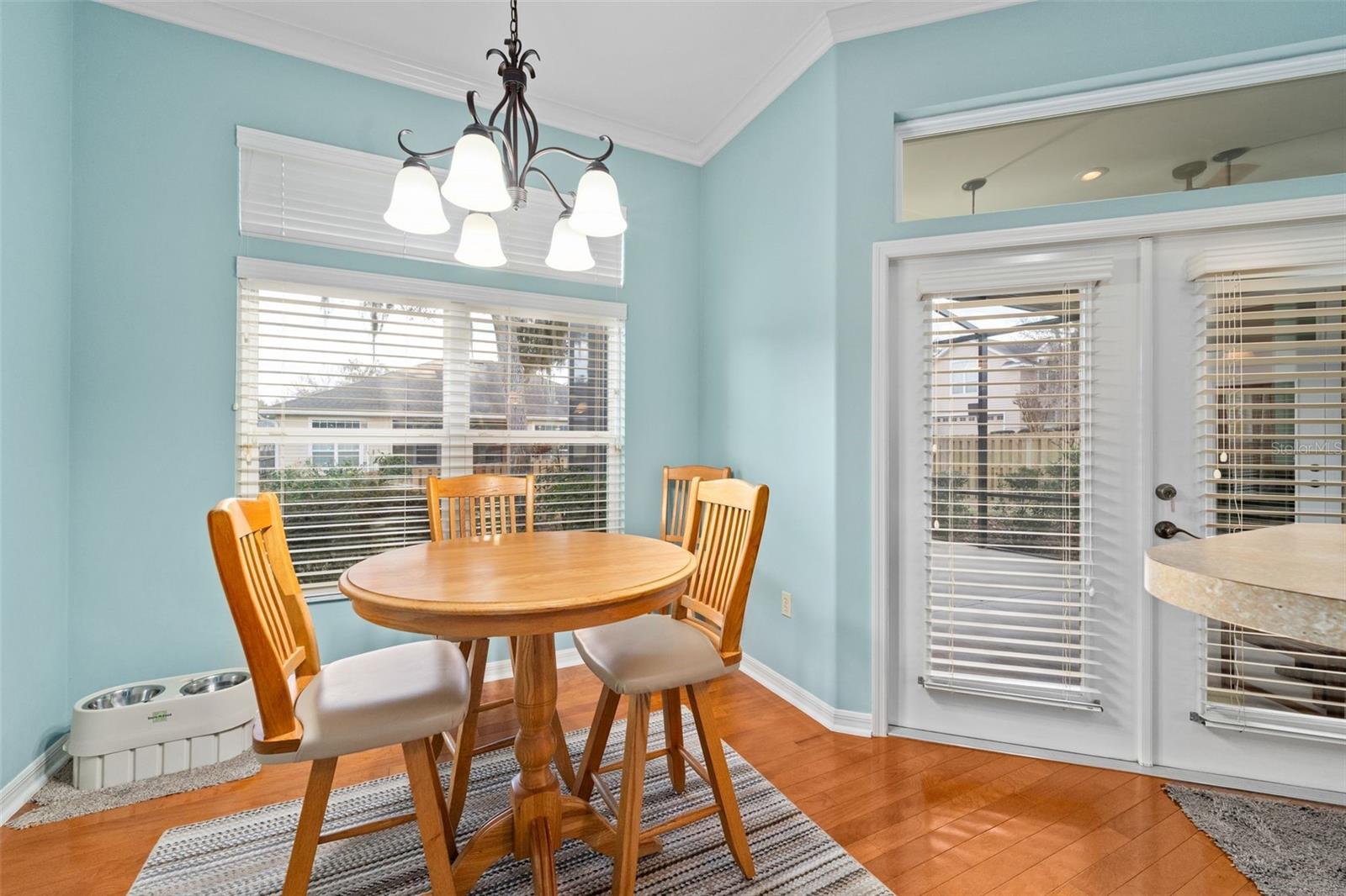 Listing photo id 10 for 3495 73rd Way