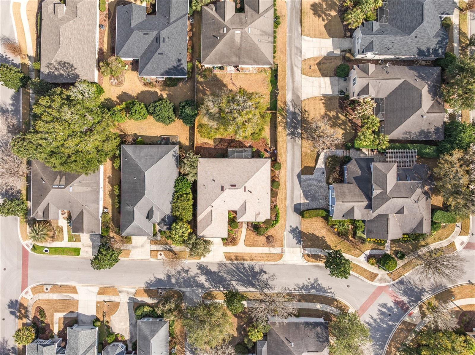 Listing photo id 35 for 3495 73rd Way