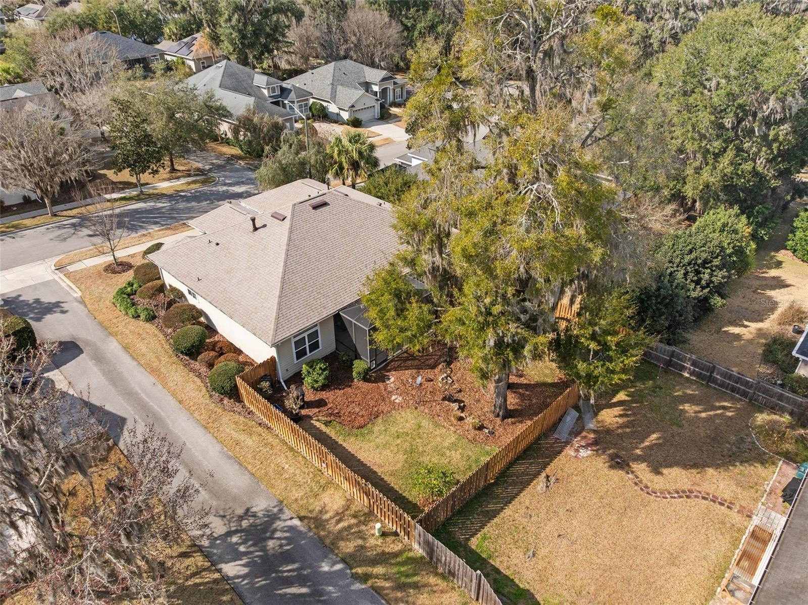 Listing photo id 36 for 3495 73rd Way
