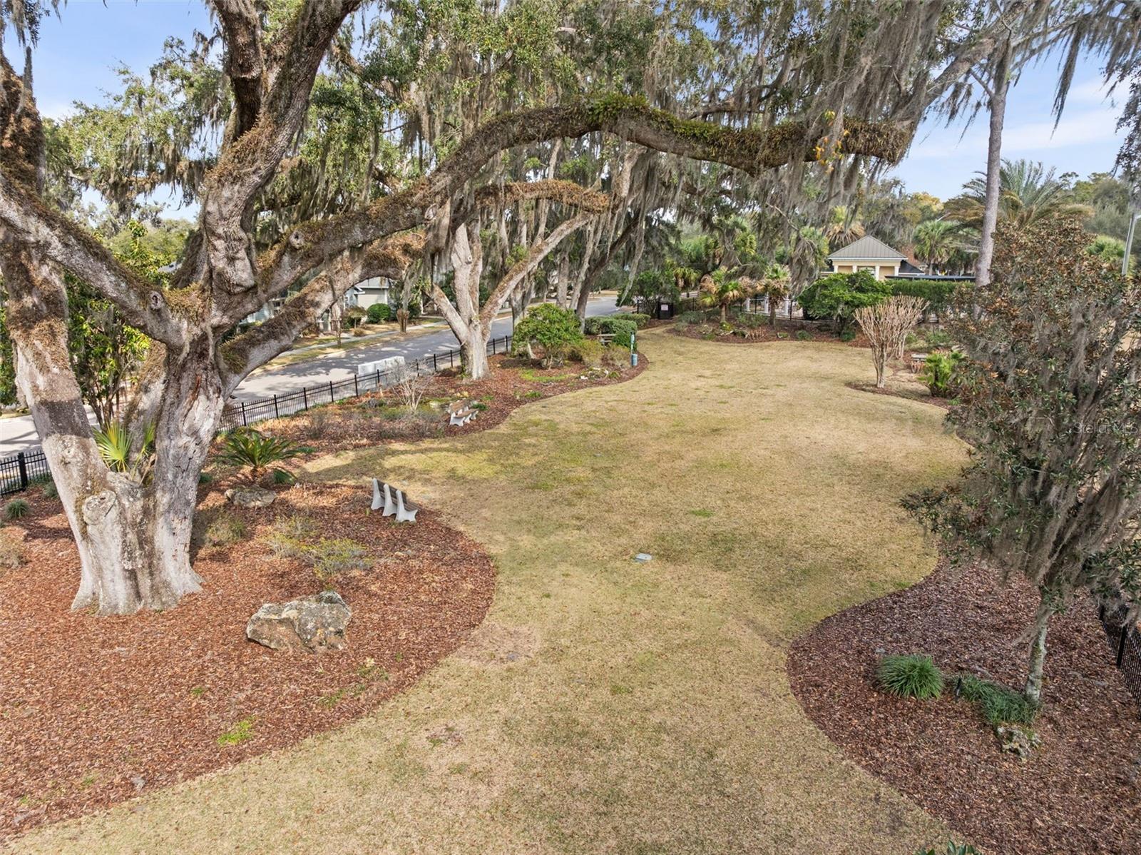 Listing photo id 42 for 3495 73rd Way