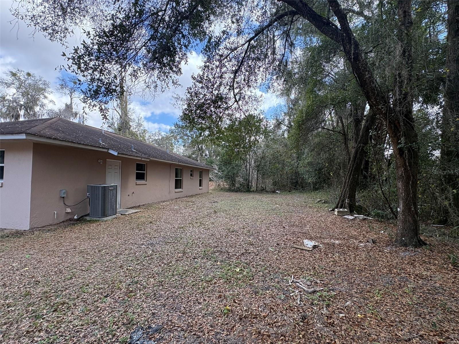 Image 16 of 20 For 2060 42nd Street