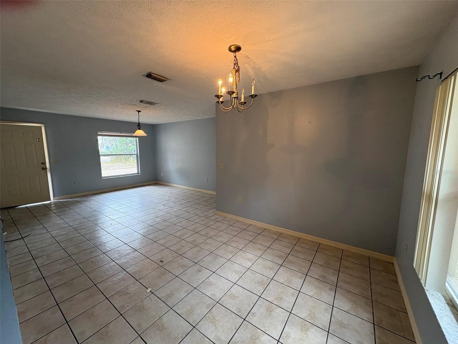 Image 3 of 20 For 2060 42nd Street