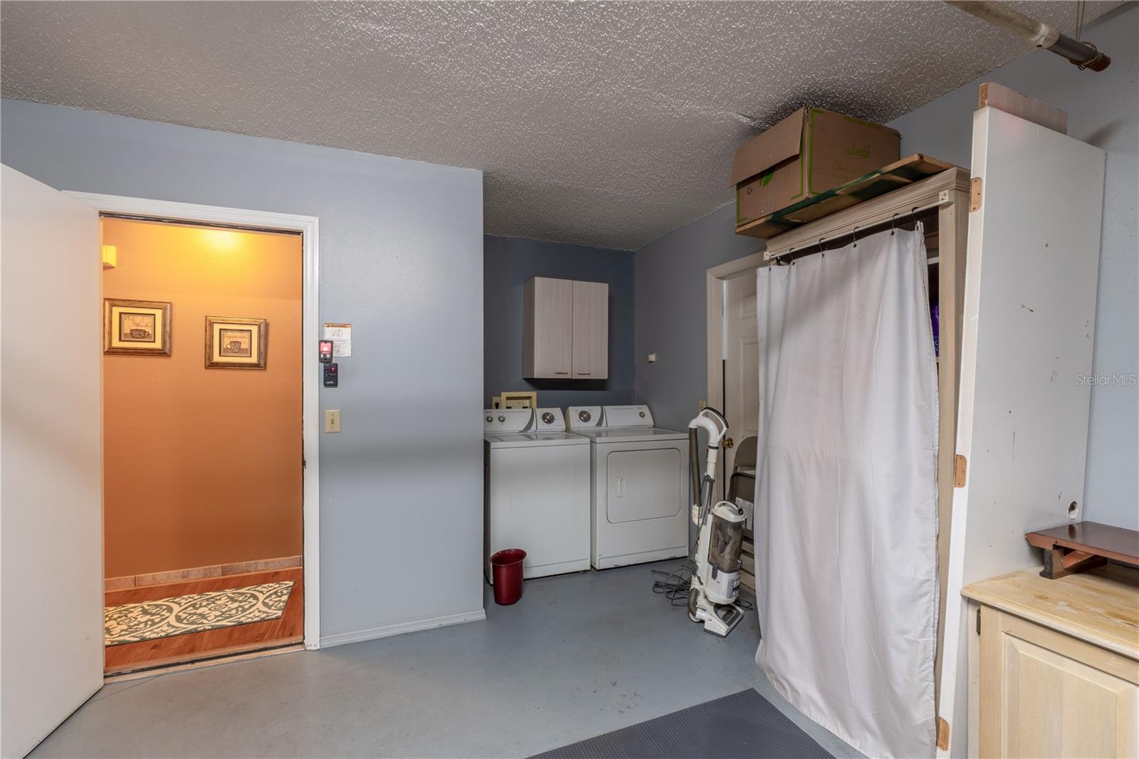 Image 11 of 32 For 342 San Marino Drive