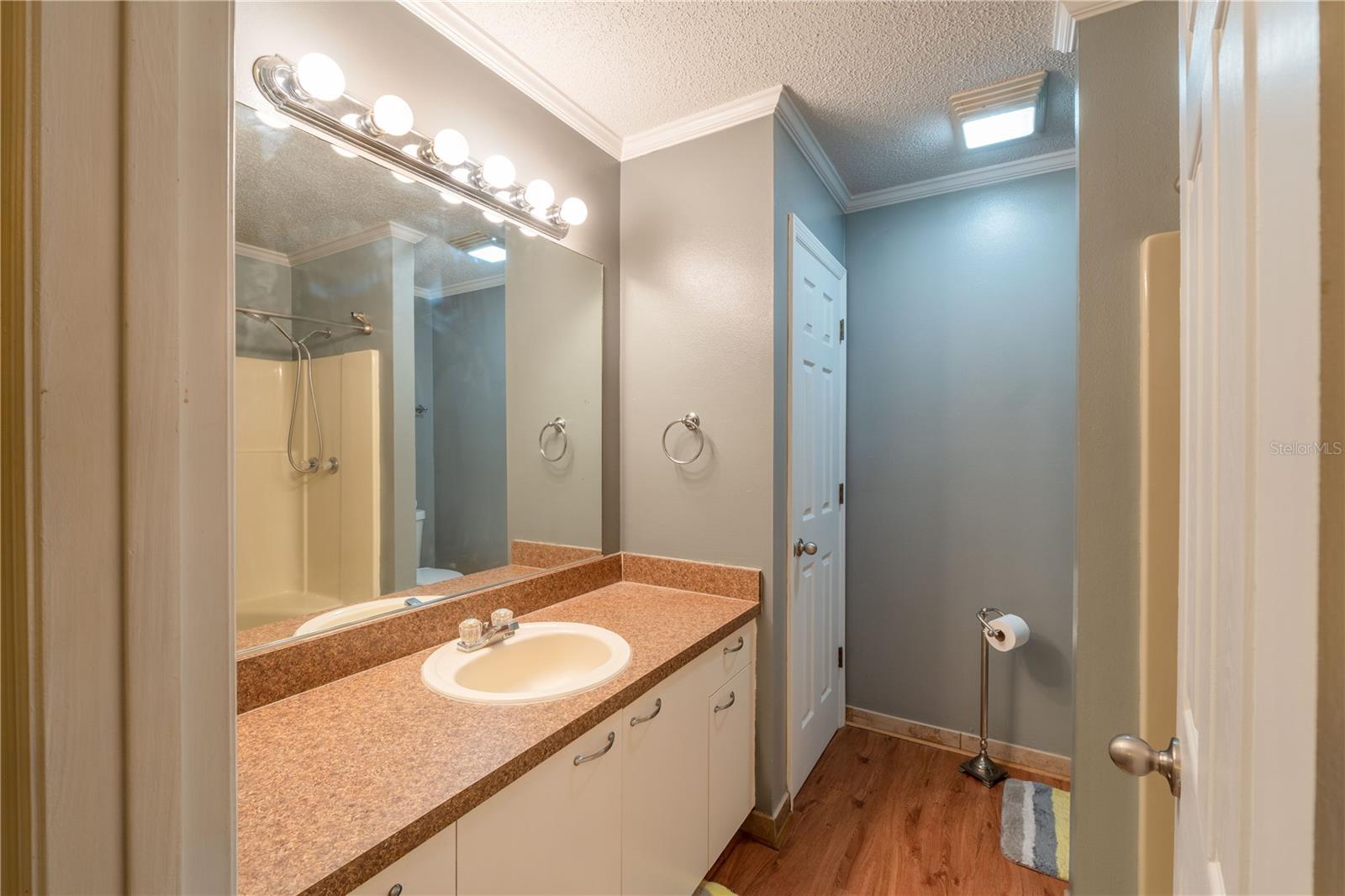 Image 14 of 32 For 342 San Marino Drive