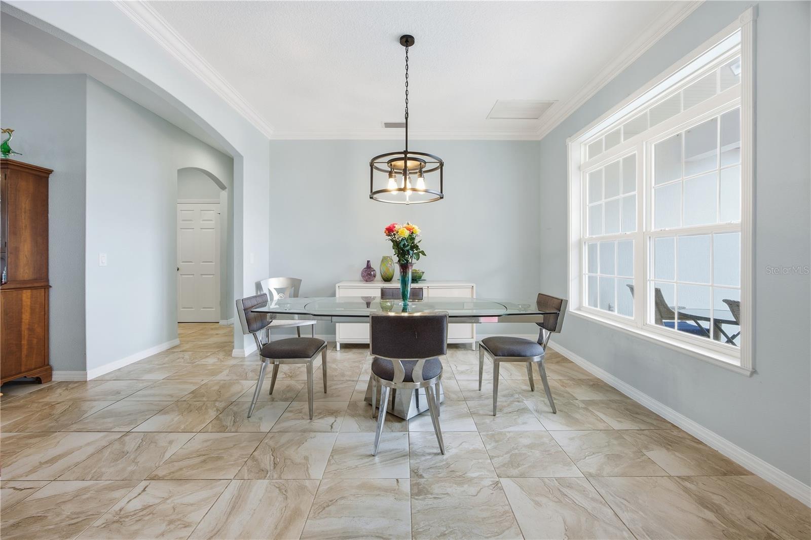 Image 23 of 56 For 5608 Strong Point