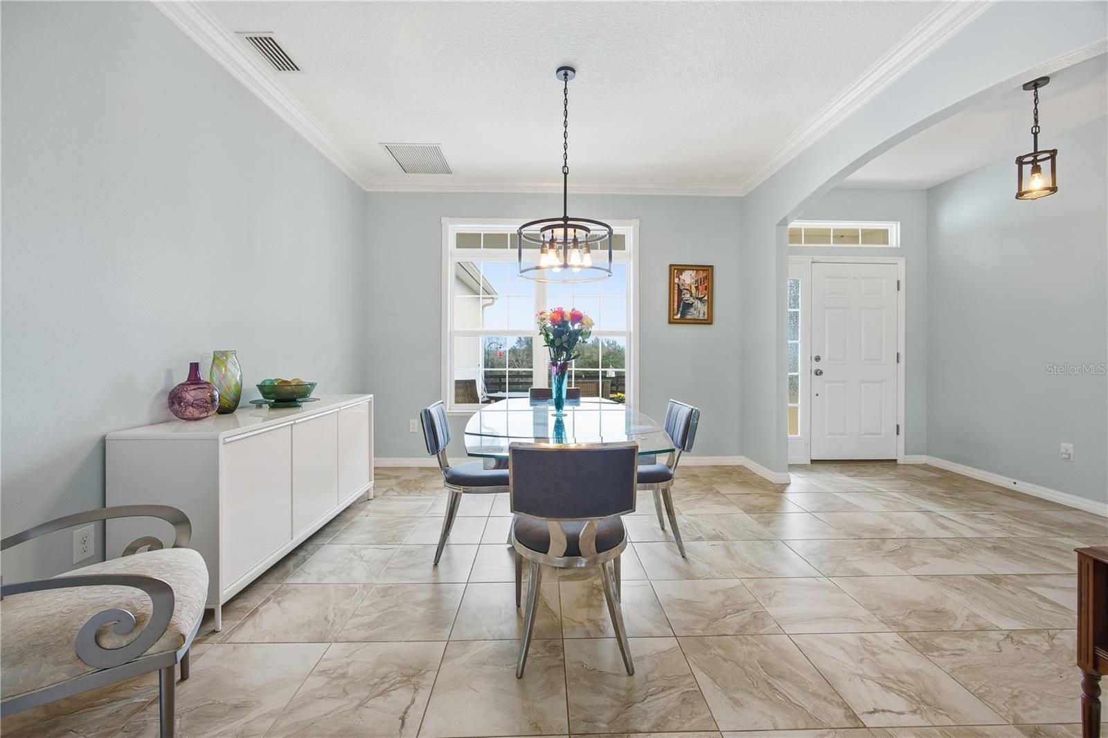 Image 24 of 56 For 5608 Strong Point