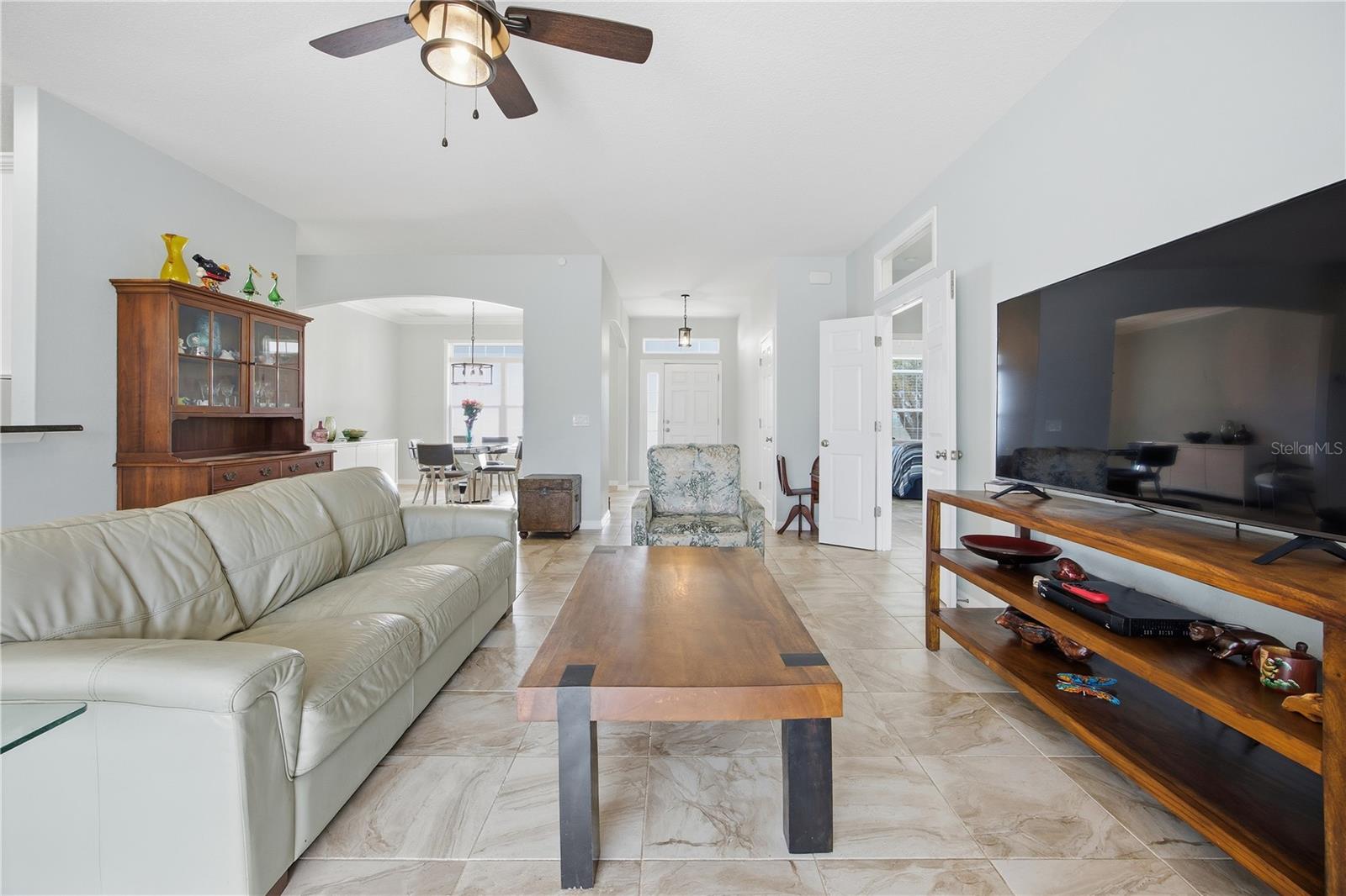 Image 28 of 56 For 5608 Strong Point