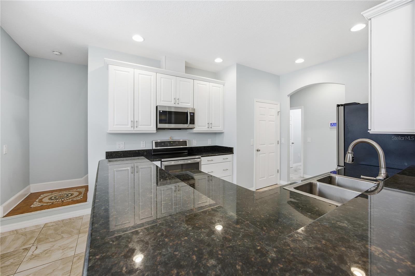 Image 30 of 56 For 5608 Strong Point