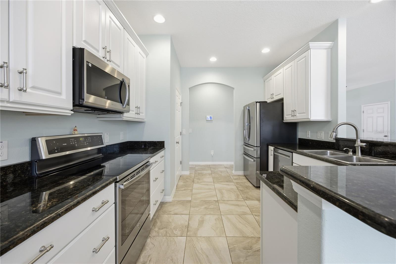 Image 31 of 56 For 5608 Strong Point