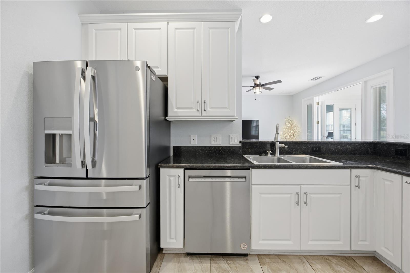 Image 32 of 56 For 5608 Strong Point