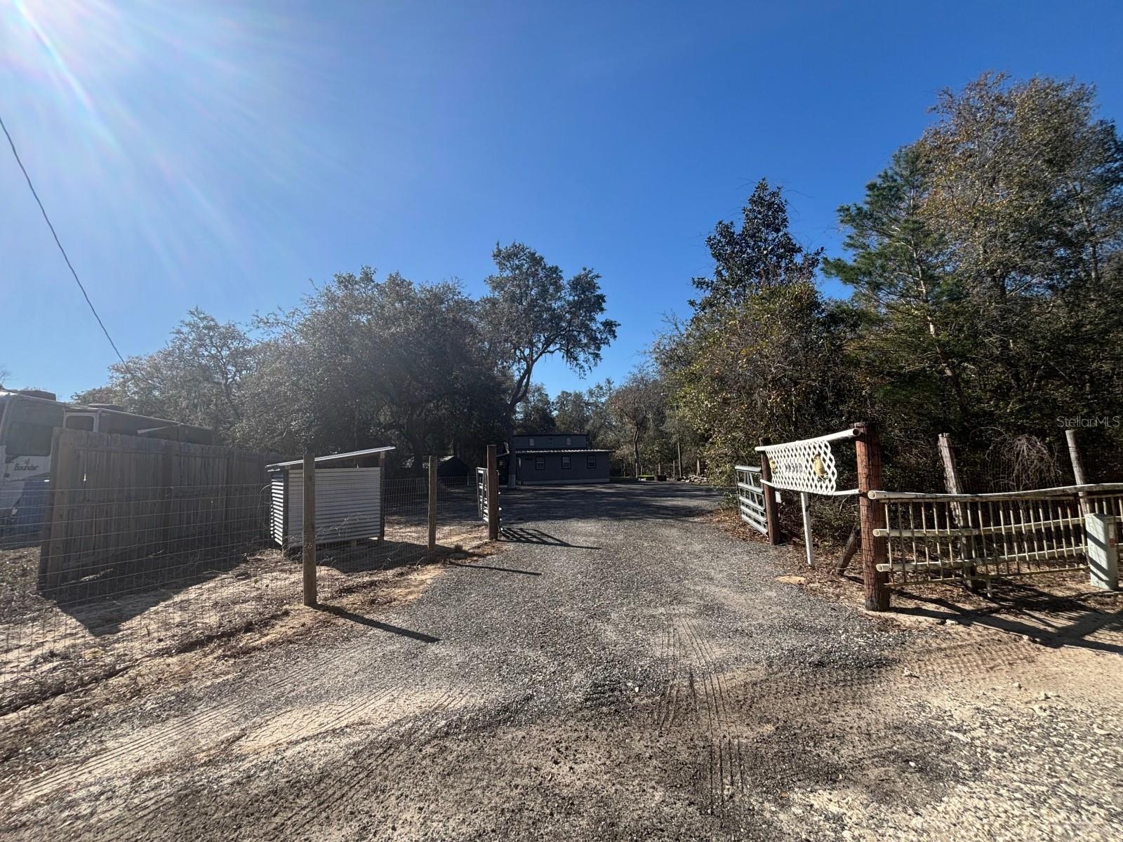 Image 33 of 40 For 14500 188th Place