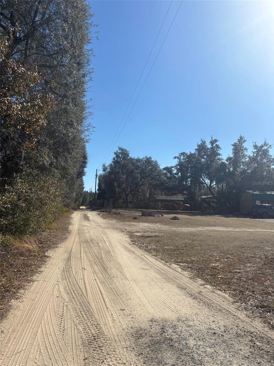 Image 34 of 40 For 14500 188th Place