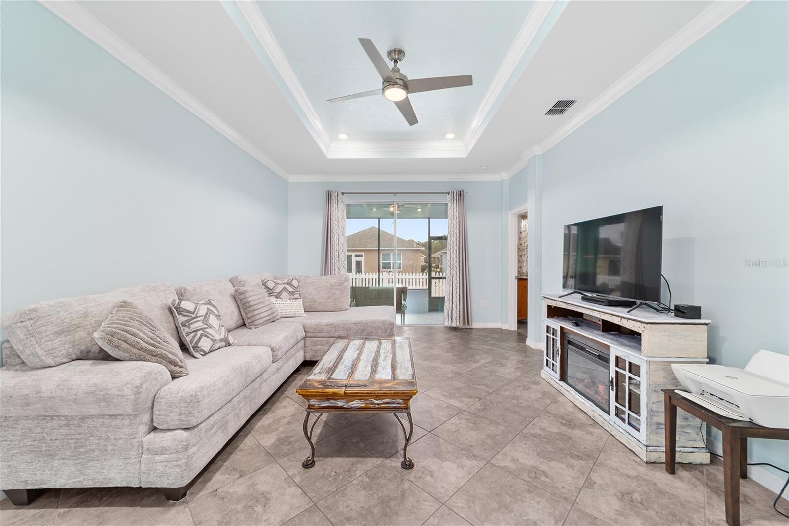 Image 12 of 49 For 9934 98th Lane