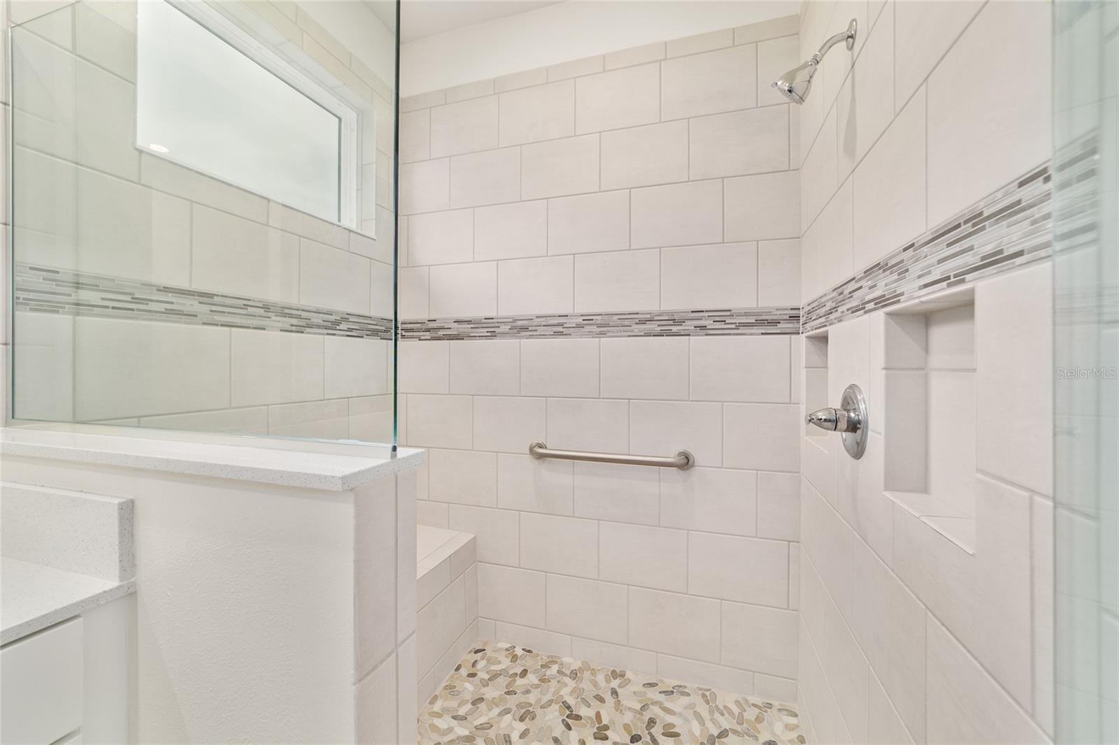 Image 32 of 49 For 9934 98th Lane