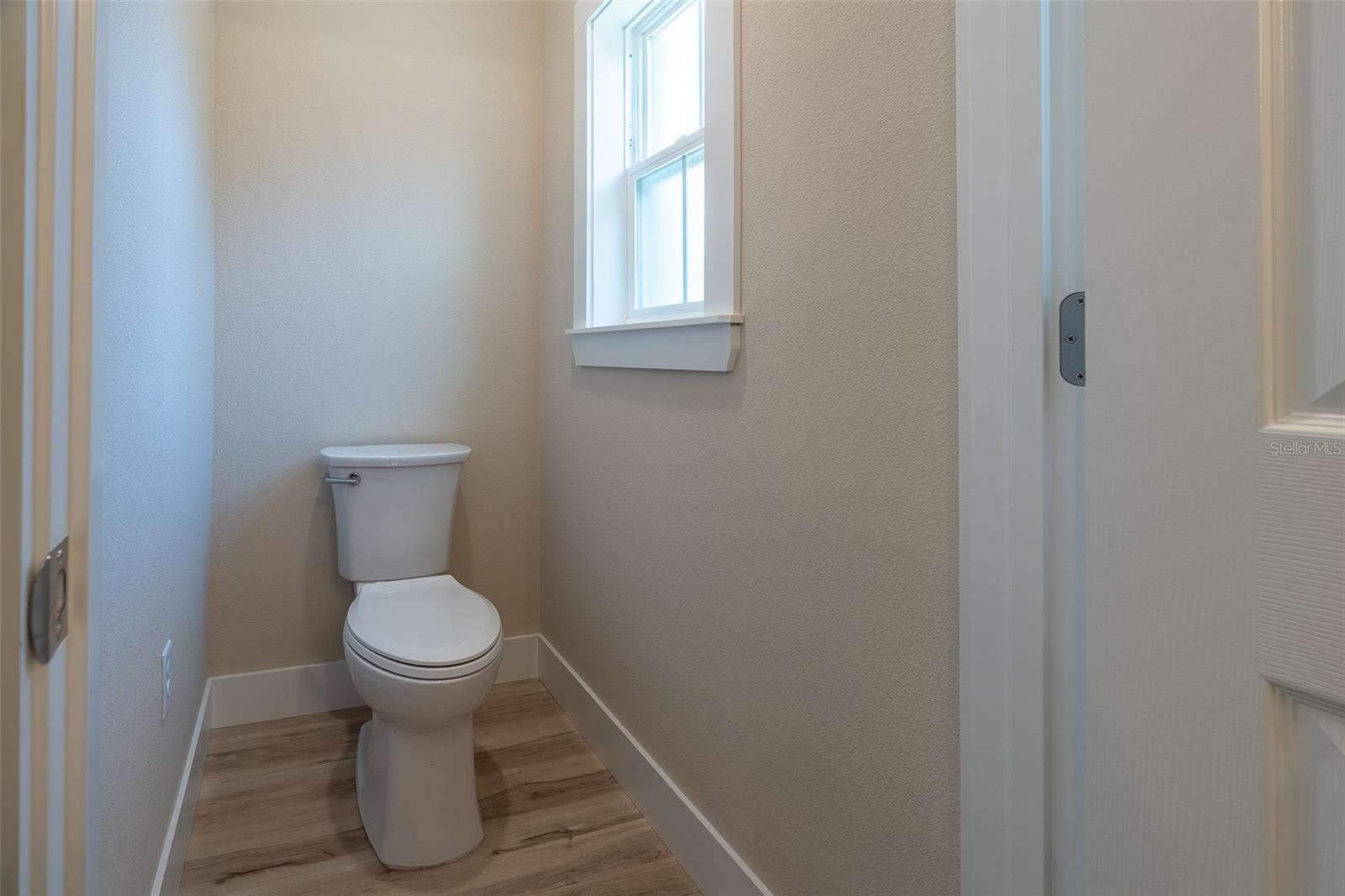 Image 21 of 56 For 8005 Terrel Point