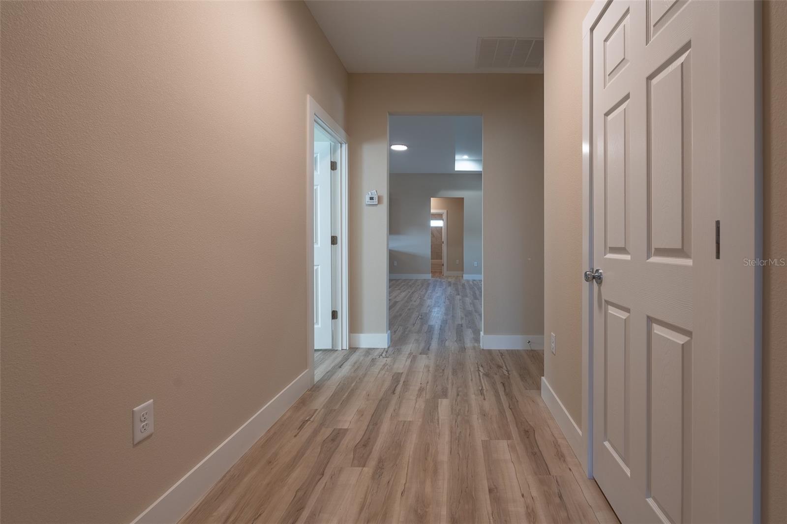 Image 30 of 56 For 8005 Terrel Point