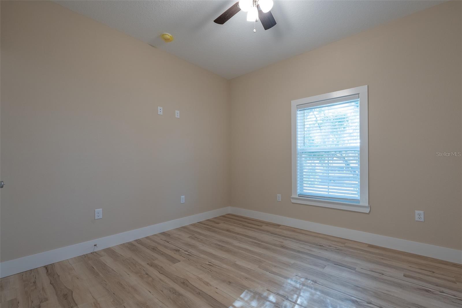 Image 31 of 56 For 8005 Terrel Point