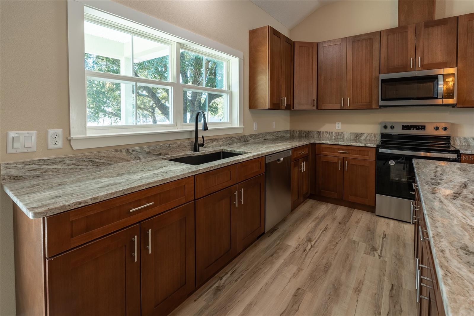 Image 9 of 56 For 8005 Terrel Point