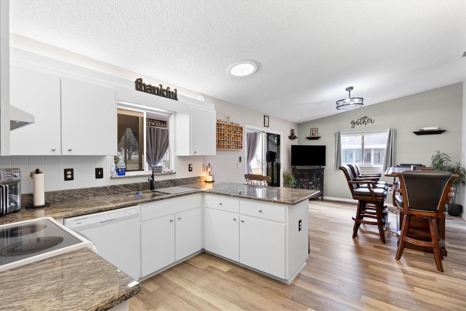 Image 6 of 44 For 17587 96th Court