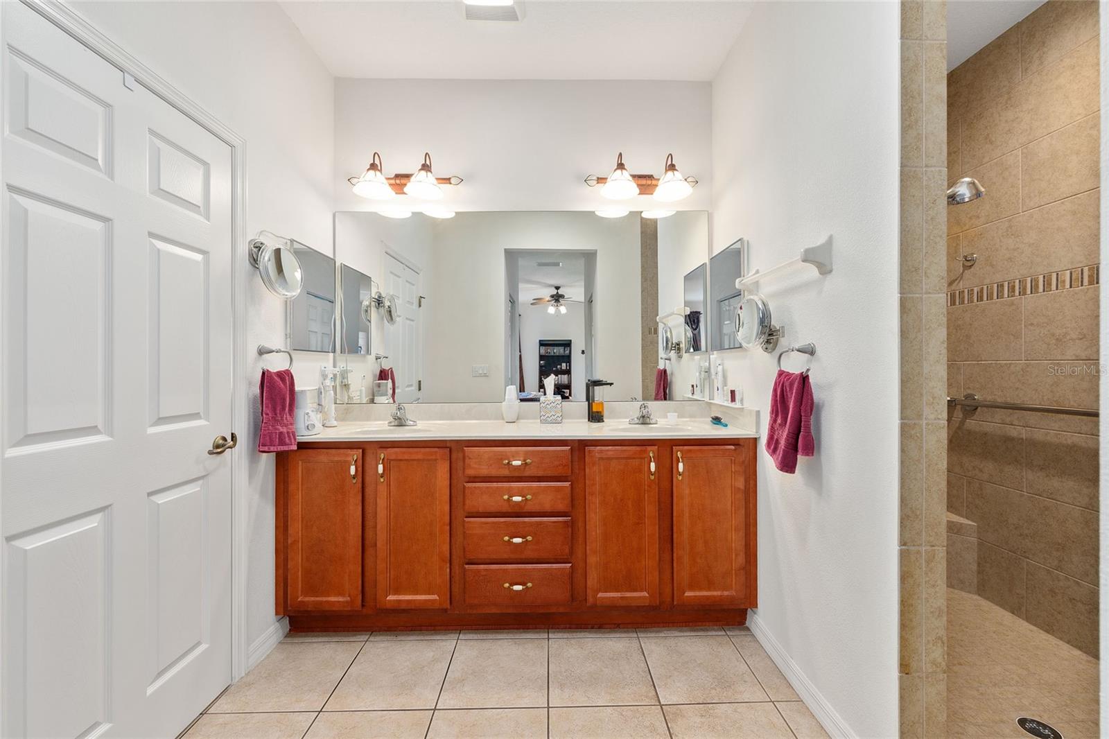 Image 35 of 47 For 8785 82nd Court Road