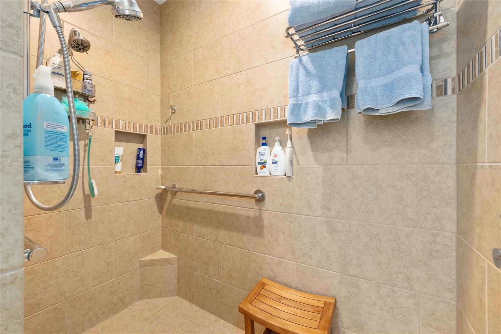 Image 36 of 47 For 8785 82nd Court Road