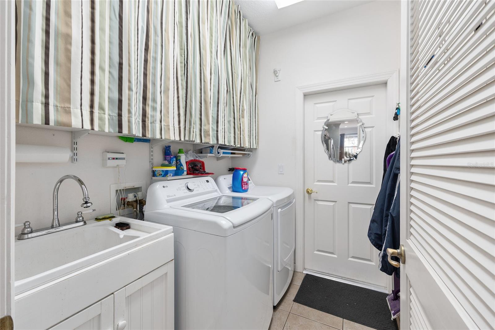 Image 37 of 47 For 8785 82nd Court Road