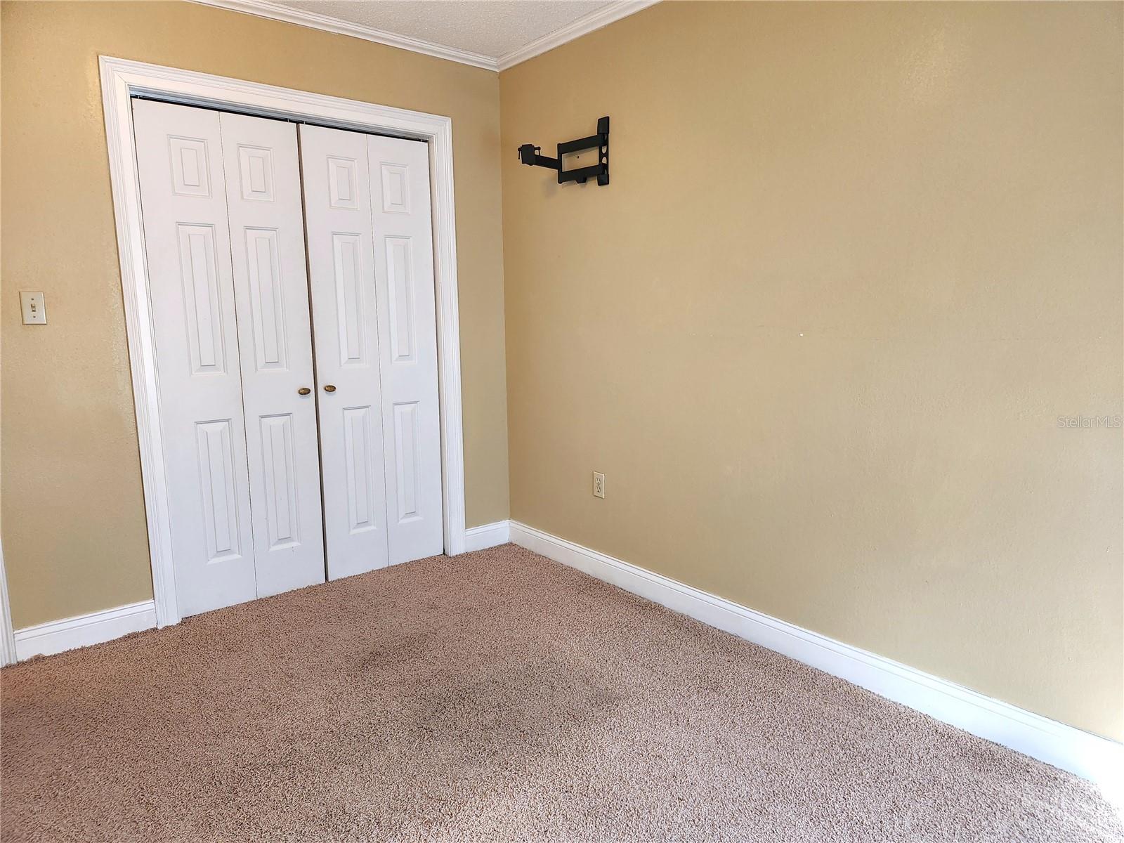 Image 23 of 35 For 400 49th Avenue