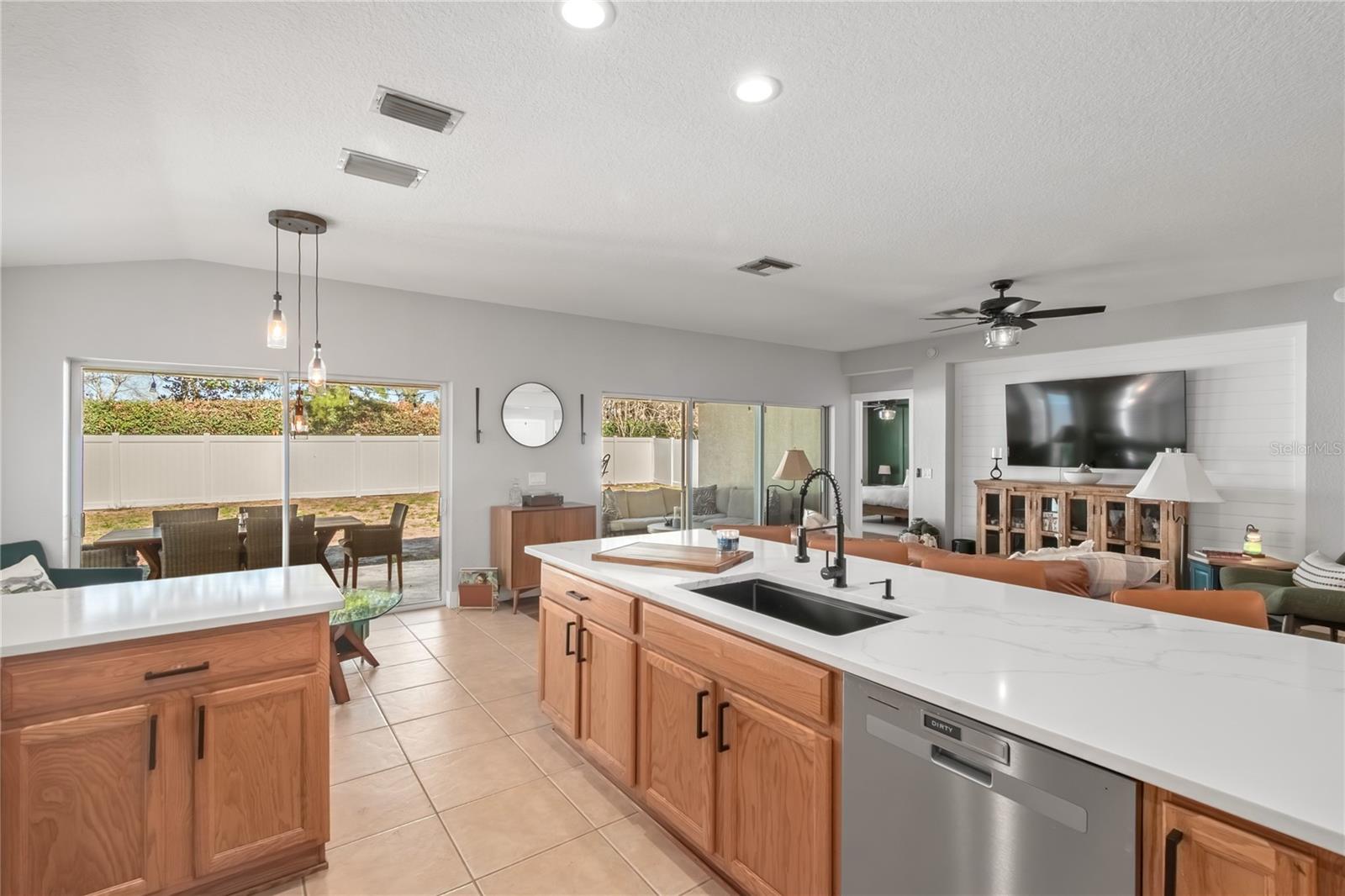 Image 14 of 68 For 5601 42nd Place