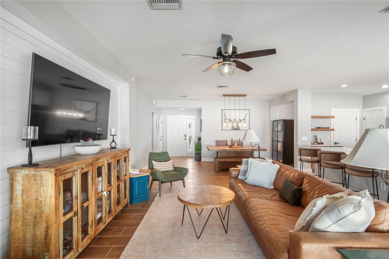 Image 25 of 68 For 5601 42nd Place