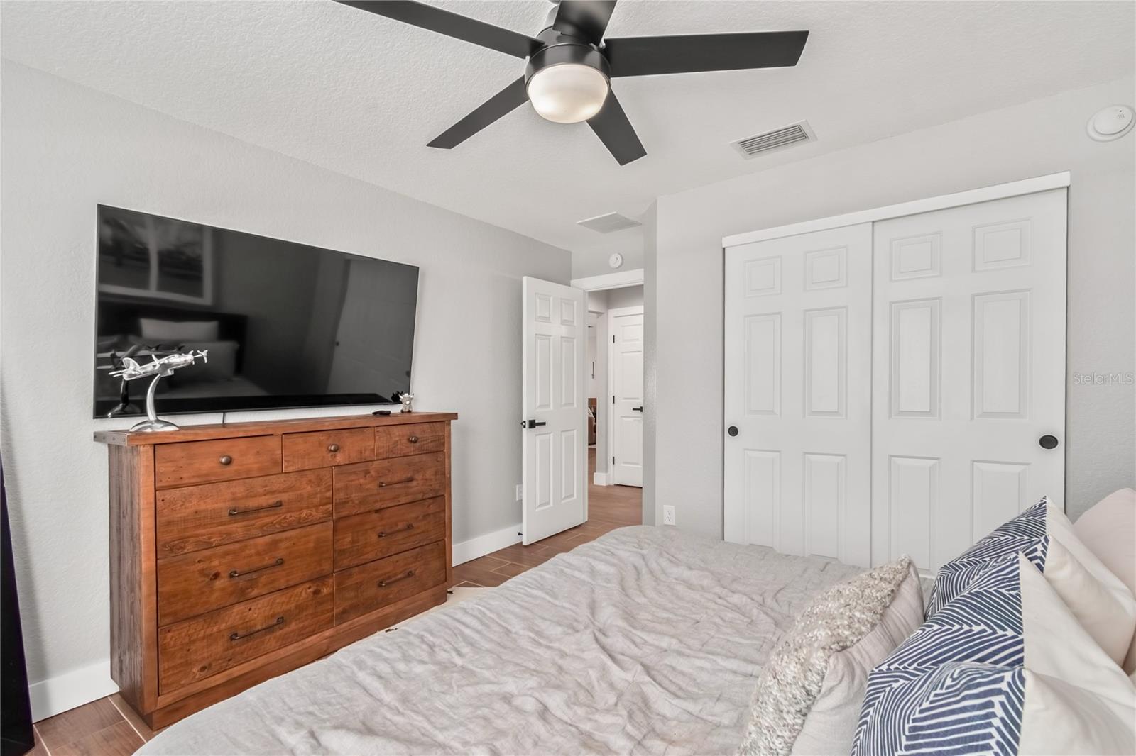 Image 43 of 68 For 5601 42nd Place