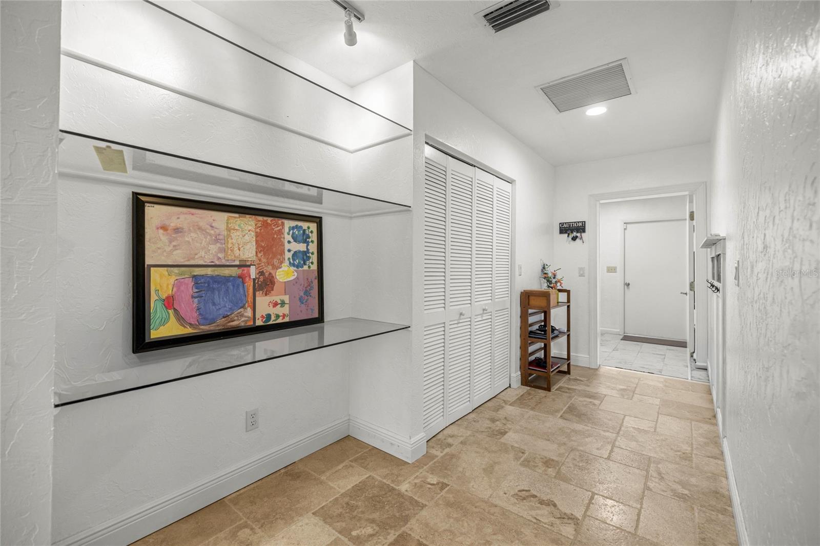 Image 17 of 58 For 1738 5th Street