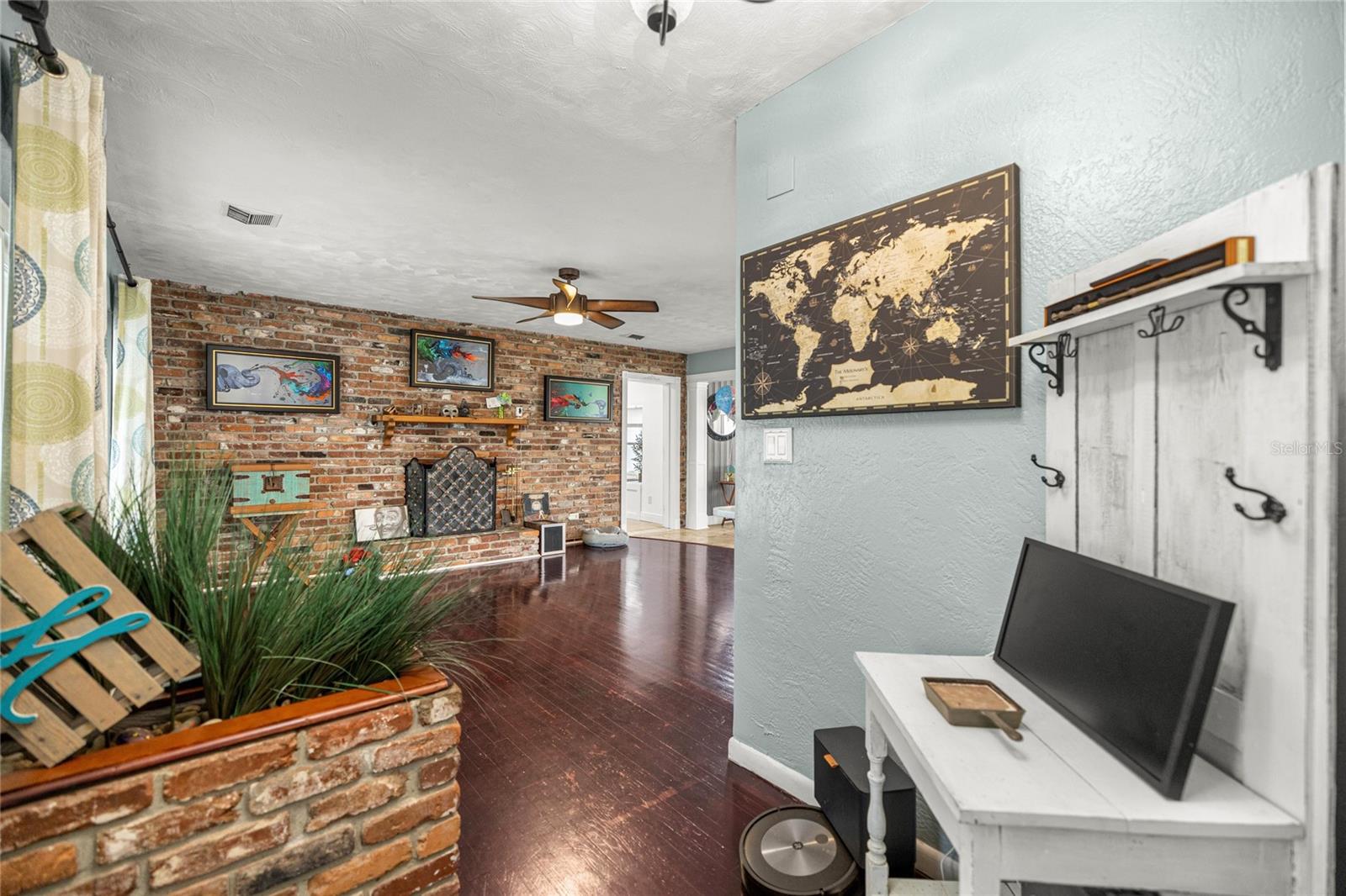 Image 6 of 58 For 1738 5th Street