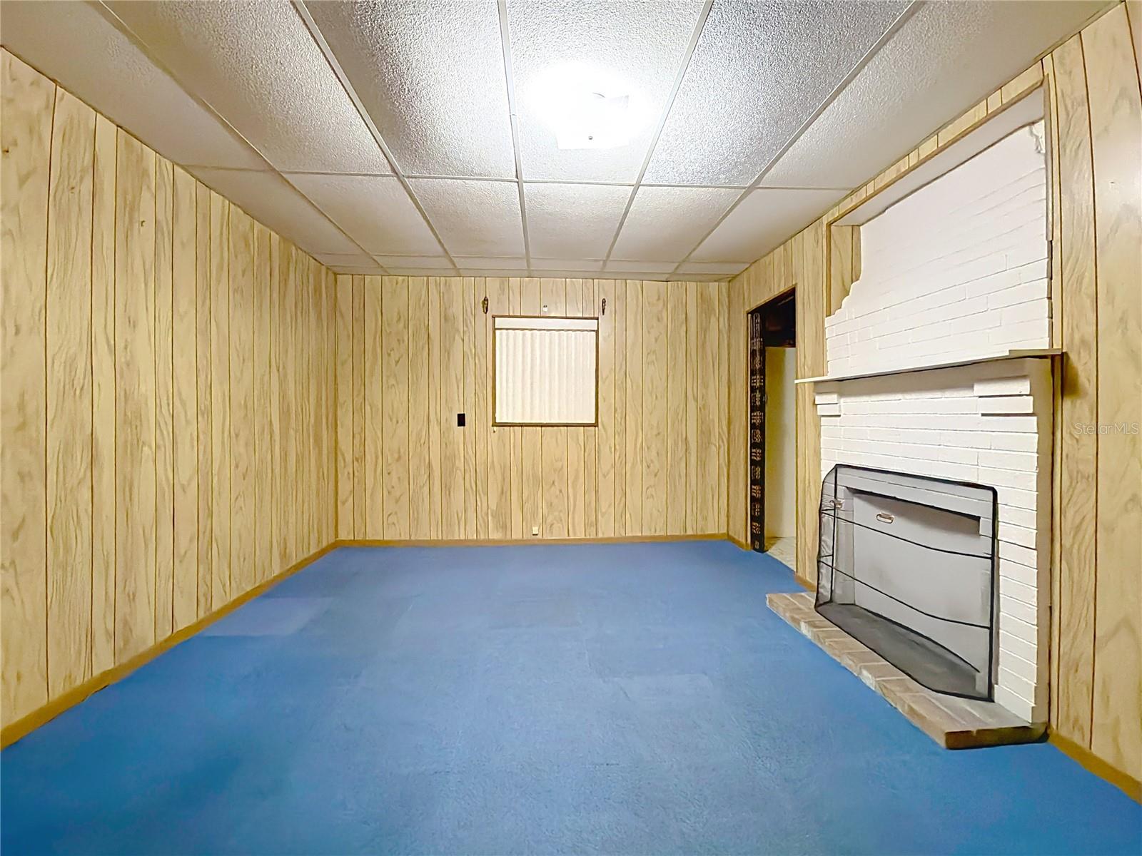 Image 18 of 56 For 113 Rosemary Avenue