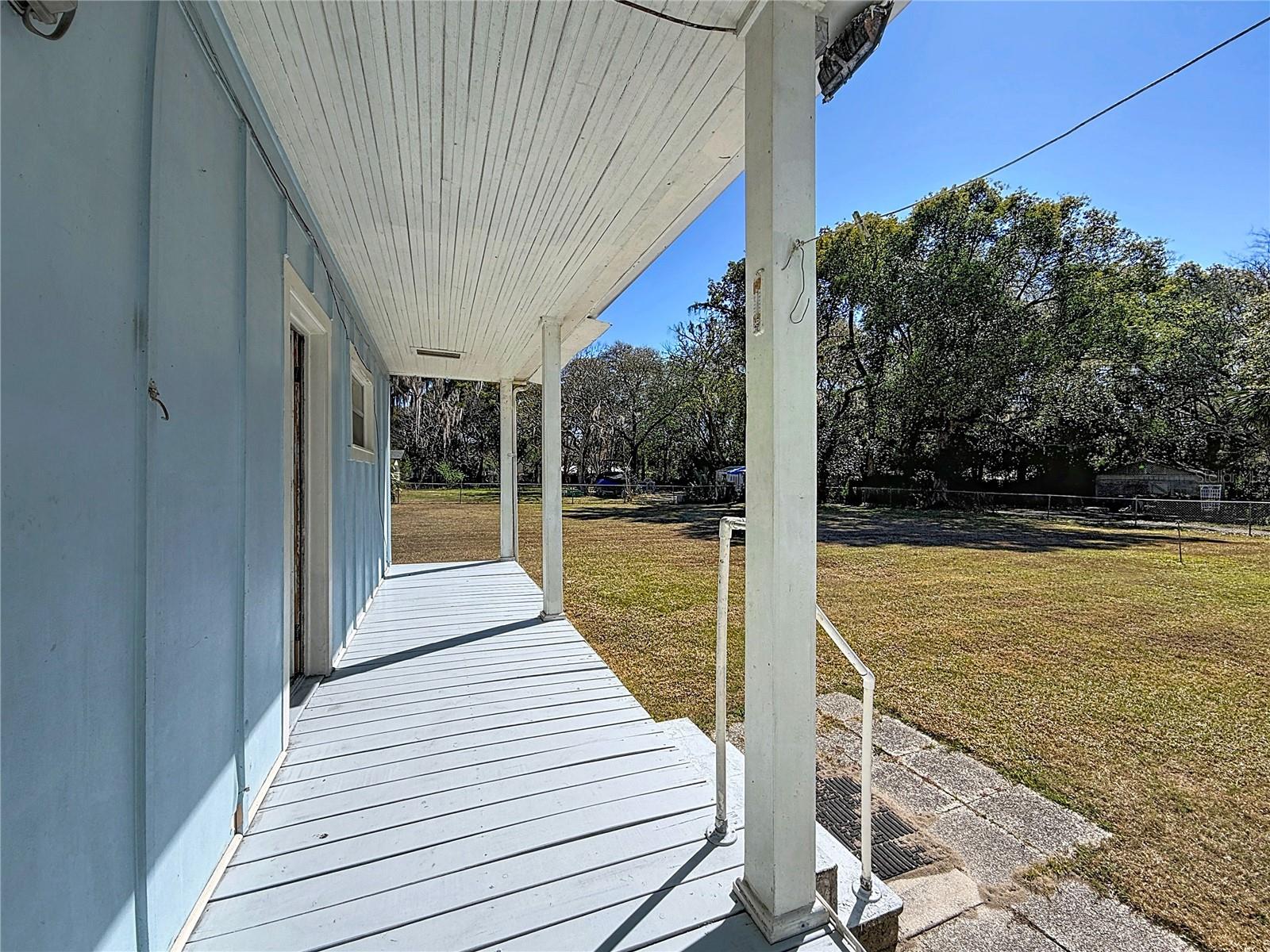 Image 38 of 56 For 113 Rosemary Avenue