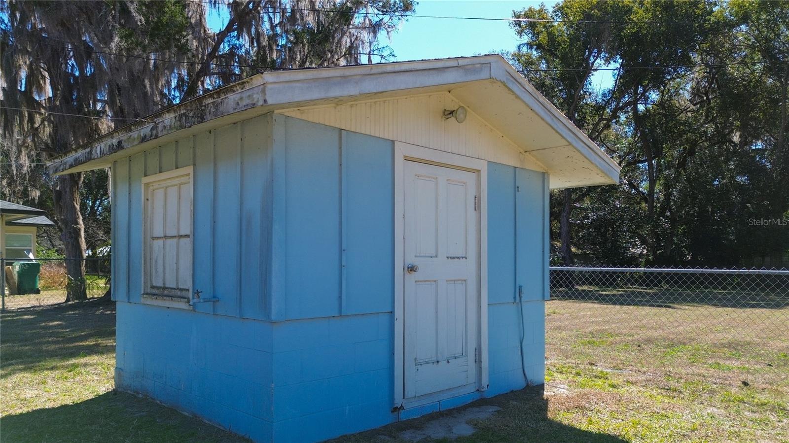 Image 39 of 56 For 113 Rosemary Avenue