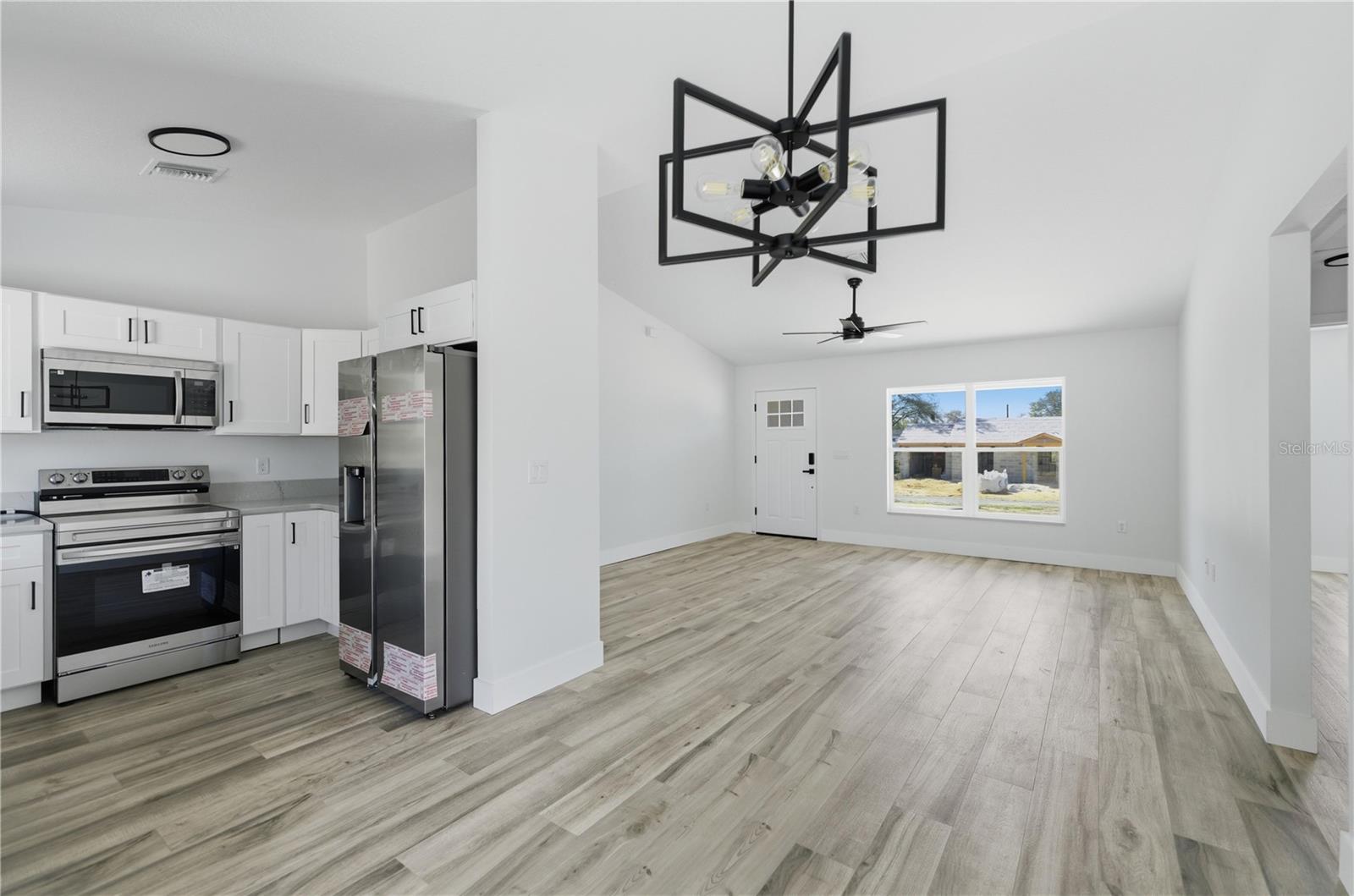 Image 10 of 19 For 13169 105th Place