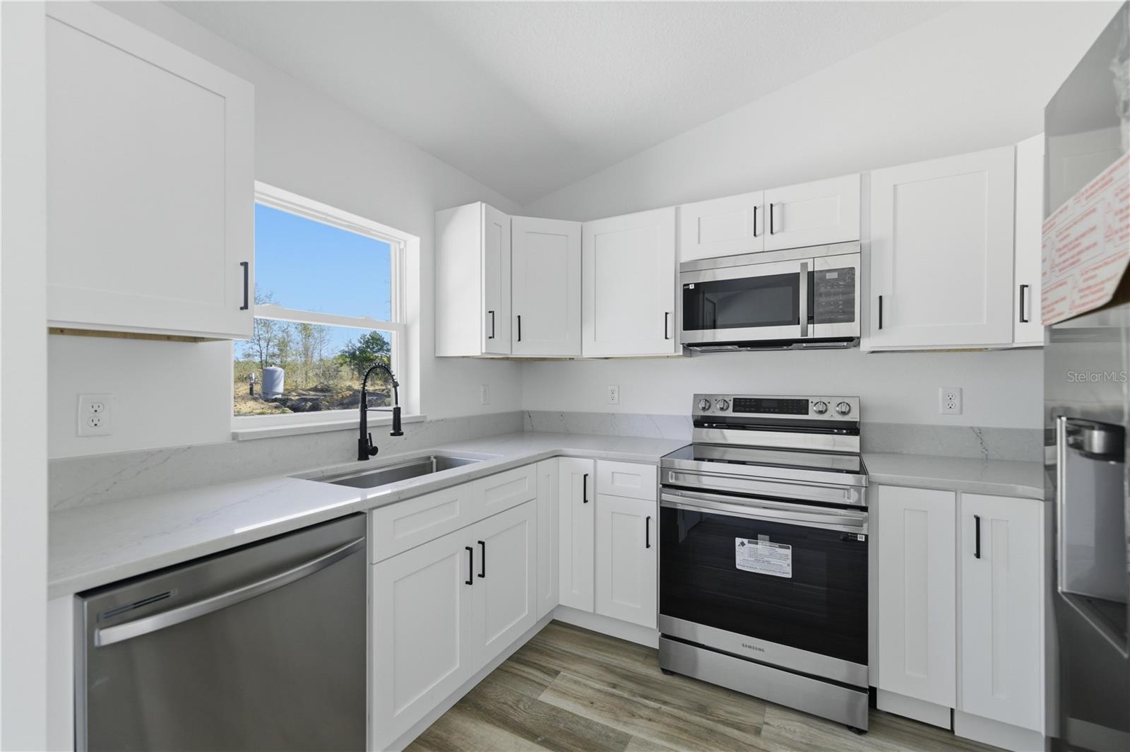 Image 11 of 19 For 13169 105th Place