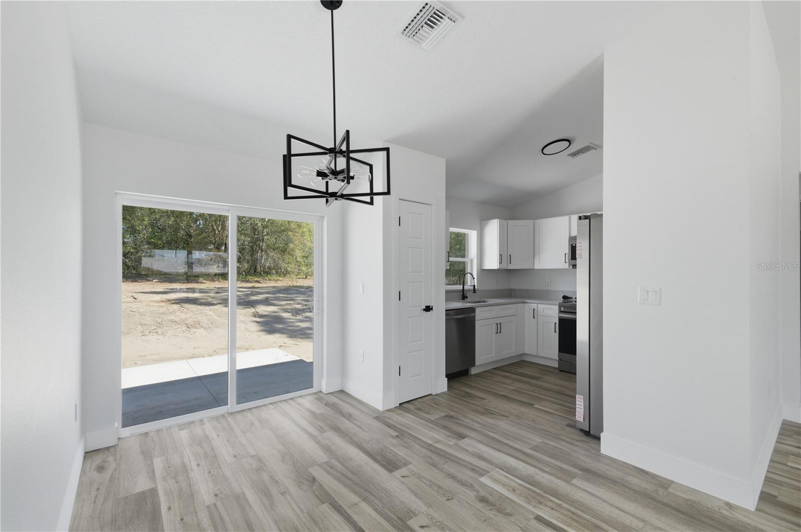 Image 9 of 19 For 13169 105th Place